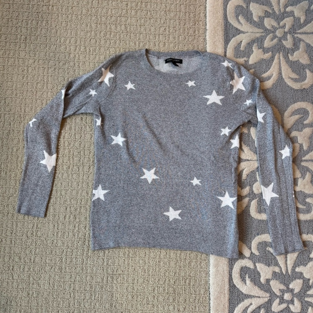 Banana Republic Gray Star Pattern Sweater